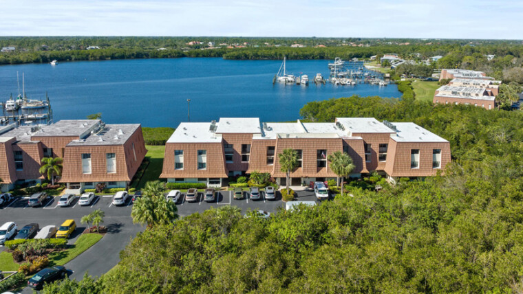 Tarpon Bay Yacht Club Port St. Lucie: A Captivating Haven for 55 Plus Community Living