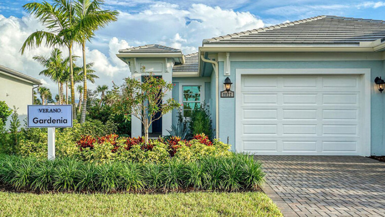 Captivating Residence in Peaceful Port St. Lucie Neighborhood: Your Dream Home Awaits