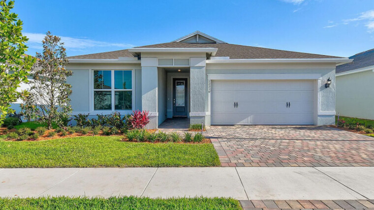 Retirement Single-Family Homes in Port St. Lucie, Florida: The Ideal Haven for Active Seniors