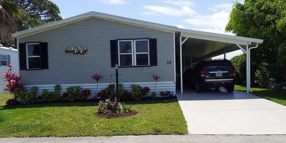 Vibrant Living: Perfect Model Homes for Seniors 55+ in Port St. Lucie