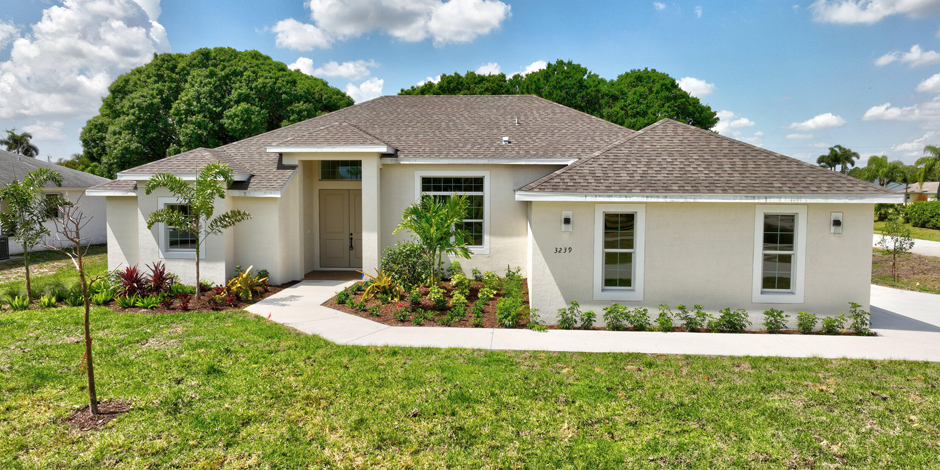 Newly Contracted Home with Serene Waterfront Scenery in Port St. Lucie