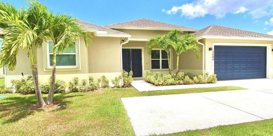 Peaceful Port St. Lucie Residence for Sale in a Serene Locale!